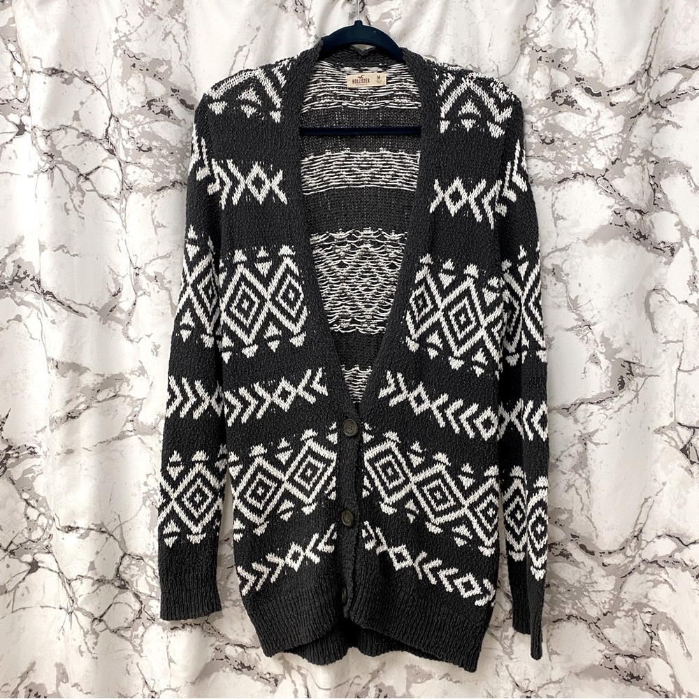 Hollister Grey Patterned Button Down Cardigan